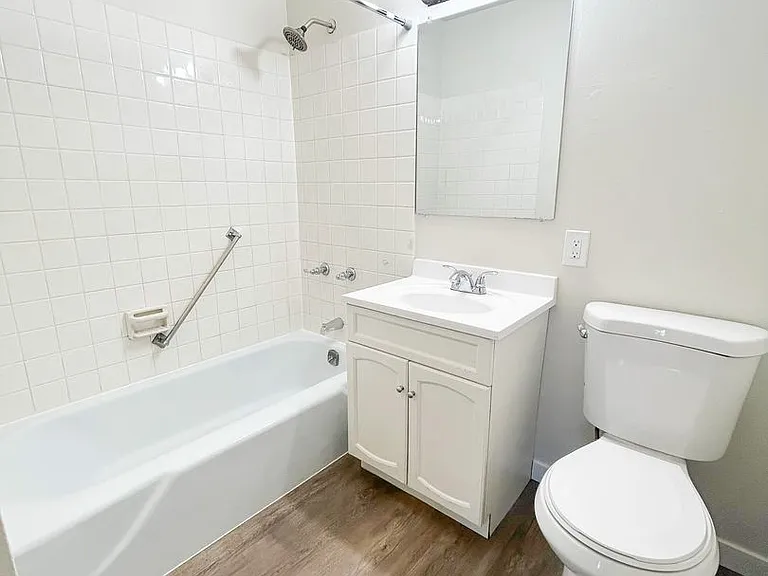 141 Bader St — Photo 12
