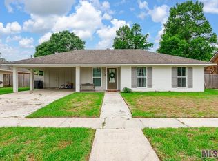 9924 Hawthorne Dr, Baton Rouge, LA 70809