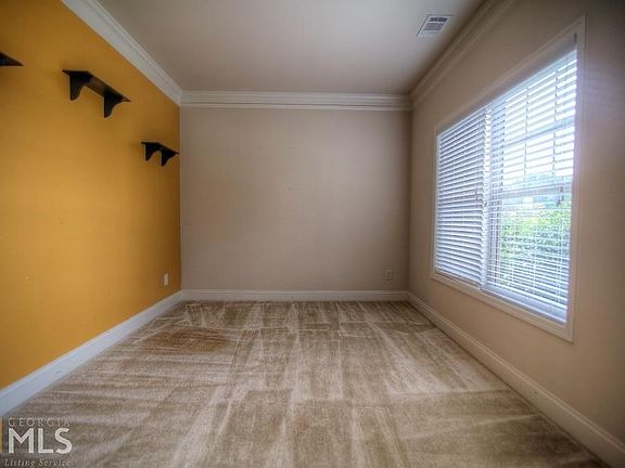 4th image of 3032 Hollowstone Dr
