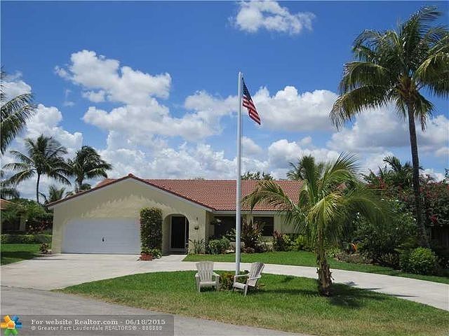 1st image of 15030 Eaglebrook Ct