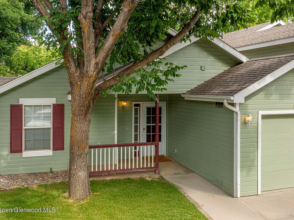1st image of 180 Orchard Dr