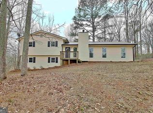 70 Hearthstone Dr N, Newnan, GA 30263