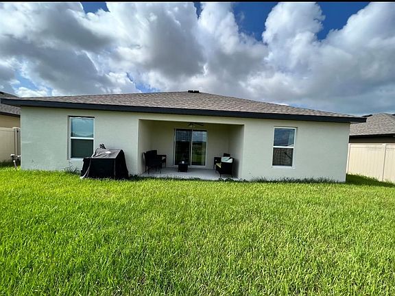2nd image of 1611 Swan Lake Cir