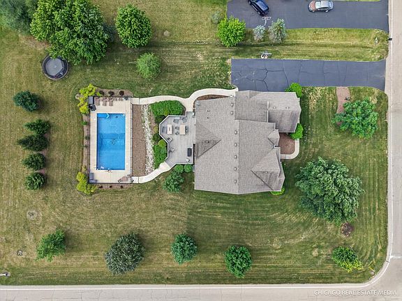 4th image of 433 Kay St