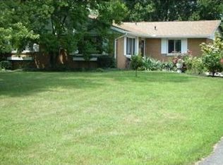 2830 Oneida Dr, London, OH 43140