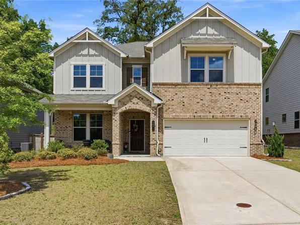 1454 Lemon Balm Ct, Lawrenceville, GA 30045