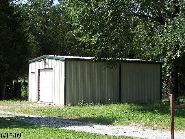 2nd image of 2941 Old Highway 70