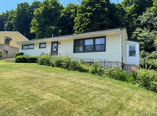 1900 Eugene St, Johnstown, PA 15904