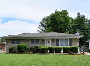 2225 Amboy Dr, Shively, KY 40216