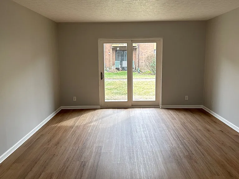 7008 Wildwood Cir #60 — Photo 2