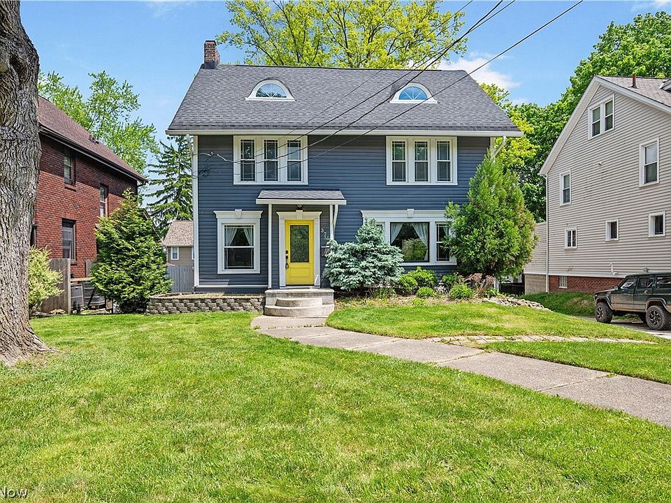 1st image of 371 Merriman Rd