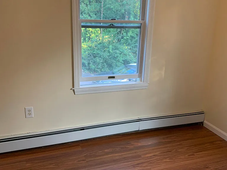 171 Mill St — Photo 16