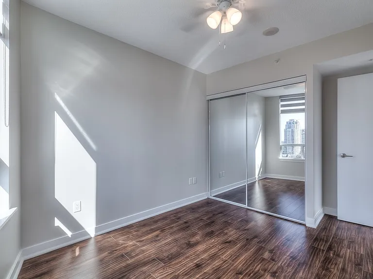5740 Yonge St #1309 — Photo 12