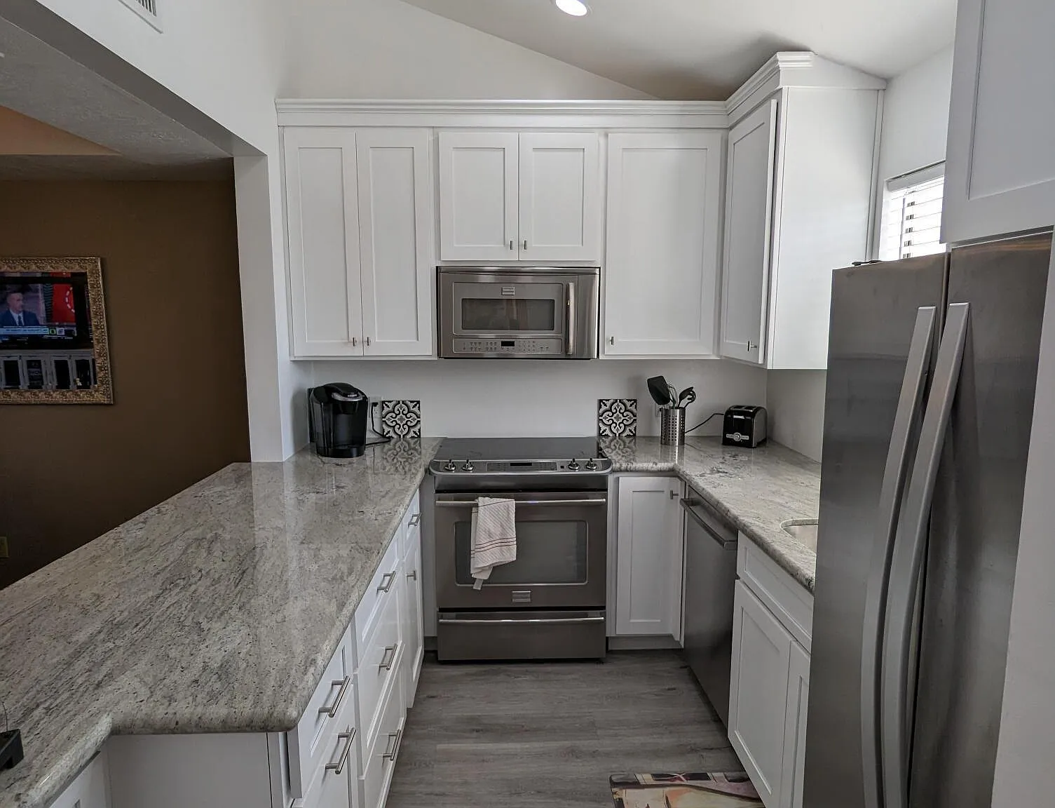 2 bed, 2.0 bath, 1185 sqft, $2,895 — Photo 2