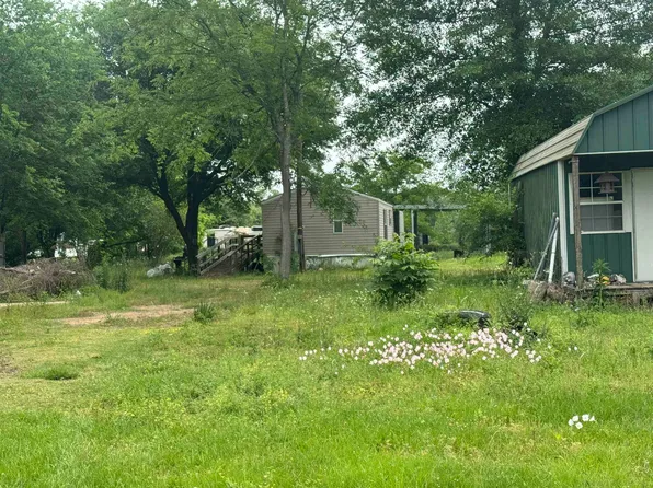 186 County Road 3590, Joaquin, TX 75954