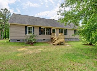 91 Long Creek Loop Rd, Rocky Point, NC 28457