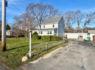 131 Canfield Ave, Warwick, RI 02889
