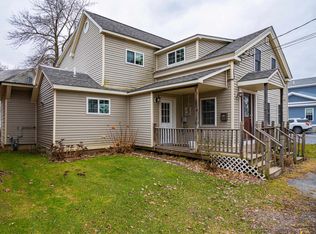 13 White St, Vergennes, VT 05491