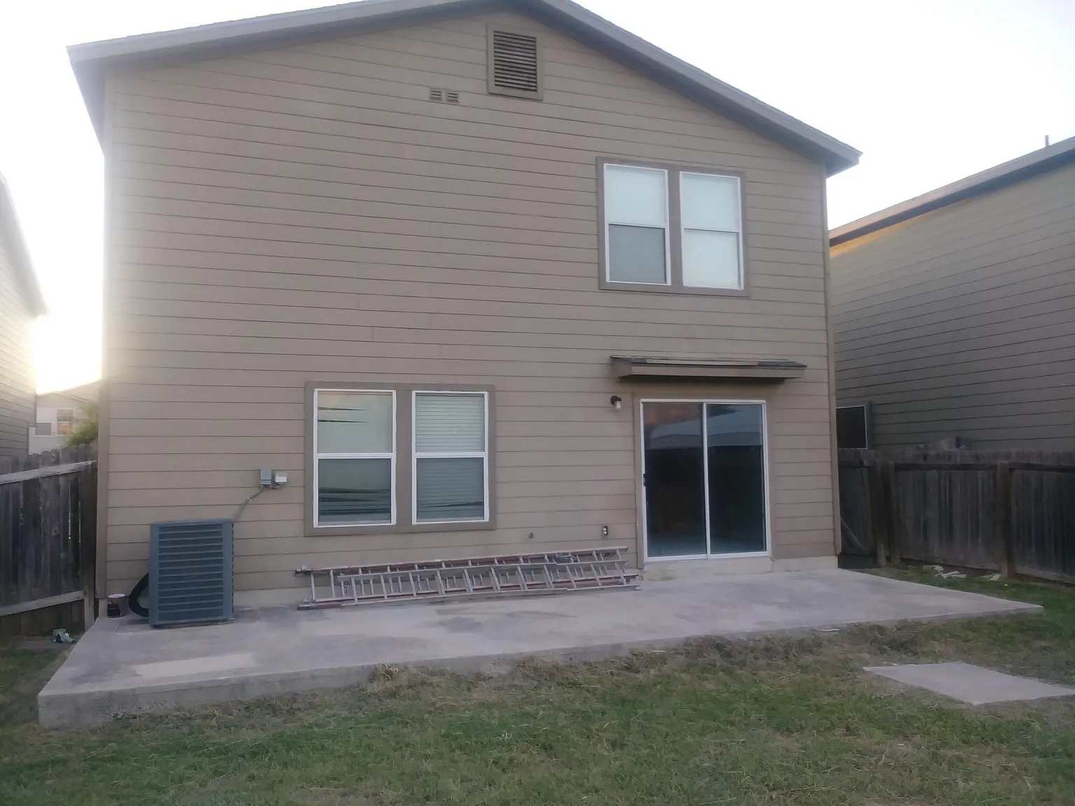 6130 Wisteria Hl — Photo 2