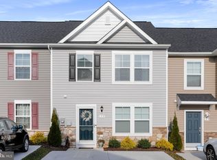 195 Ran Rue Dr, Martinsburg, WV 25403