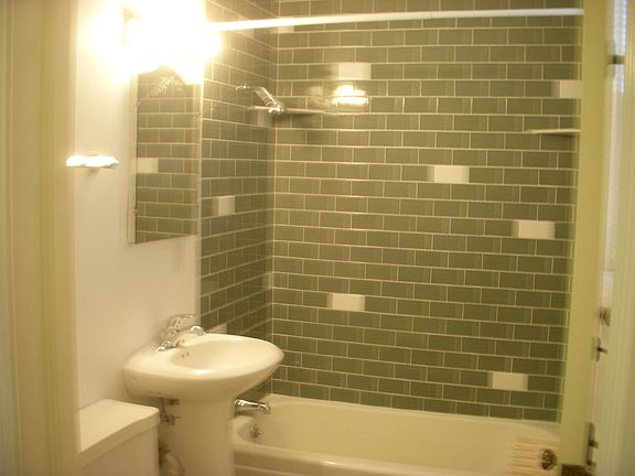 5th image of 333 N 9th Ave E APT 2