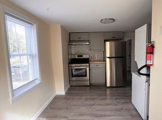 87 Spring St #A, Burlington, VT 05401