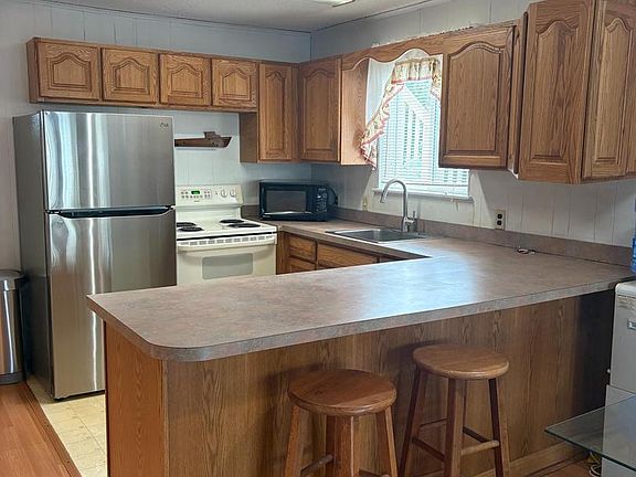 3rd image of 128 Captains Quarters Rd Unit 101