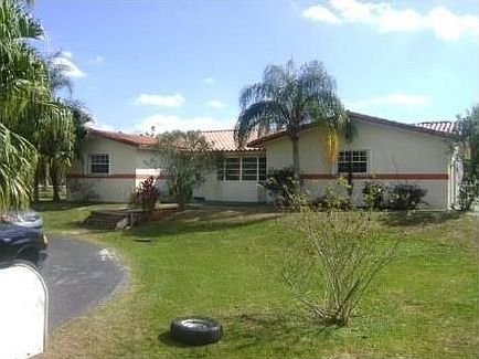 1st image of 11850 NW 2nd St