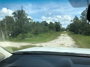 500 Andretti Rd, Venus, FL 33960