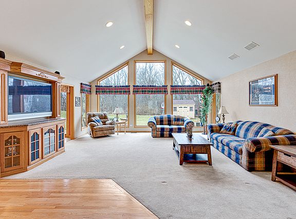 2nd image of 40658 N Gridley Dr