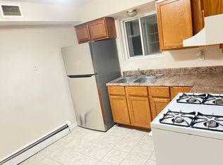9440 Lawrence Ct #2N, Schiller Park, IL 60176