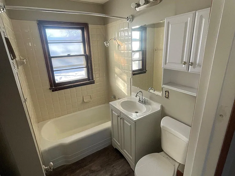 1407 E Alturas Ave — Photo 9