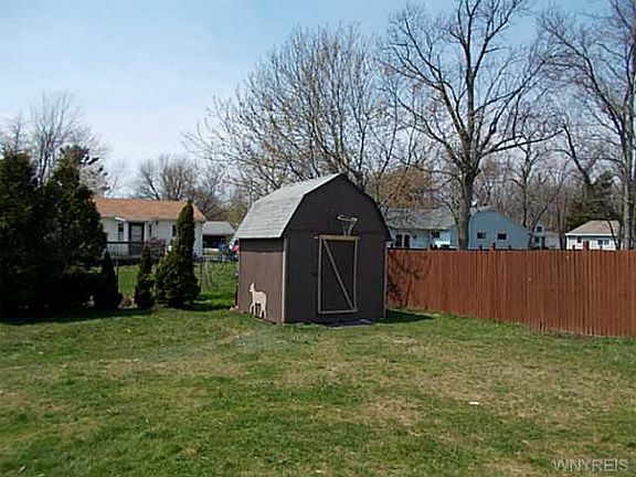 3rd image of 6660 Hamilton Dr
