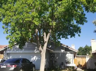 30733 Loomis Ct, Palmdale, CA 93550