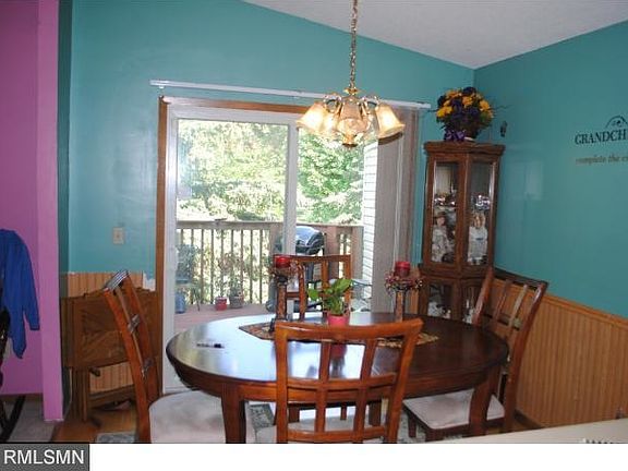 3rd image of 405 Clover Leaf Pkwy NE