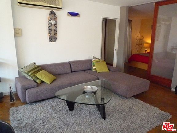 5th image of 12 29th Ave APT 1