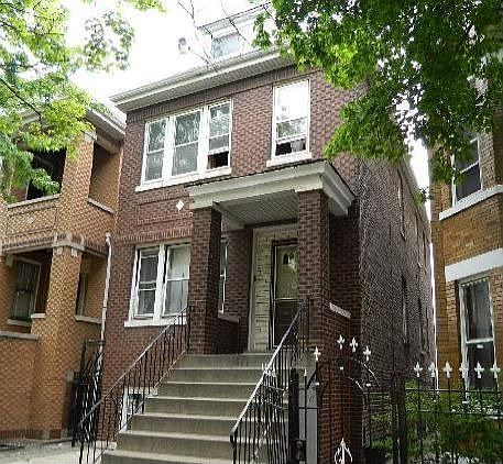 2nd image of 3021 W 39th Pl