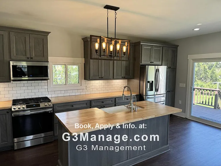 1219 Faussett Rd — Photo 6