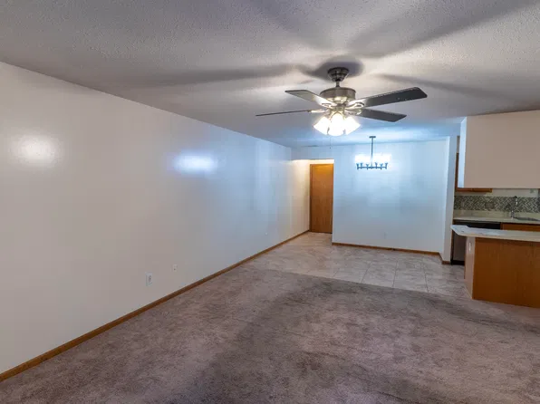2568 Eagles Cir Unit 2, Ypsilanti, MI 48197