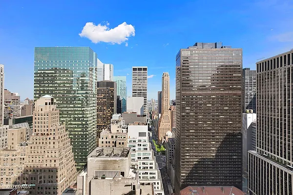 Sold by Corcoran | media 6