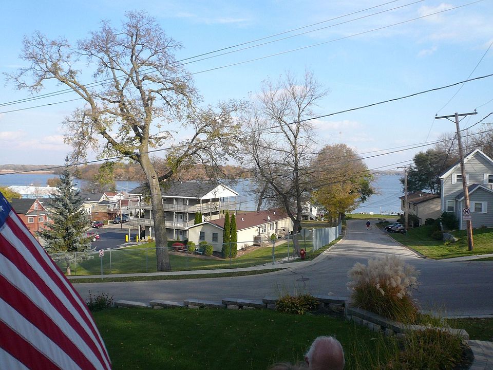 2nd image of 182 Forest Ave