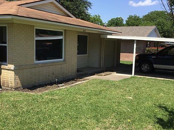3rd image of 4813 Sandra Lynn Dr