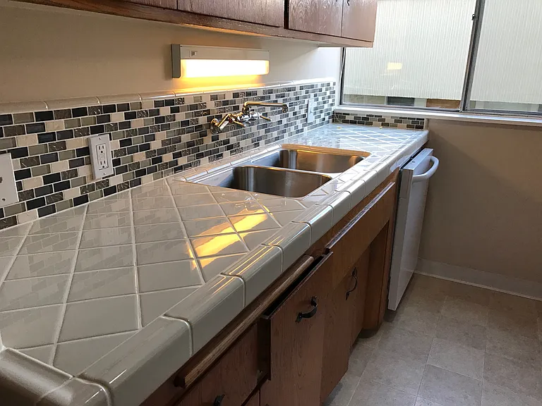 10533 W Valparaiso St — Photo 6