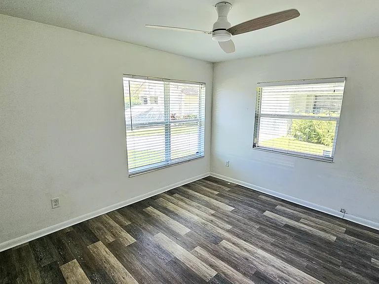 5381 Gene Cir — Photo 21