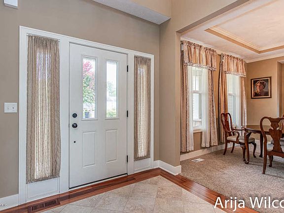 4th image of 775 Moorings Dr SE