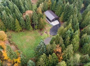 52385 Ted Bear Ln, Scappoose, OR 97056