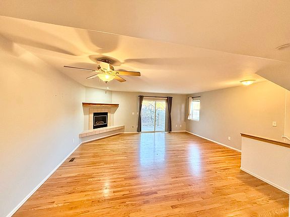 5th image of 2410 Hamlet Ln APT A