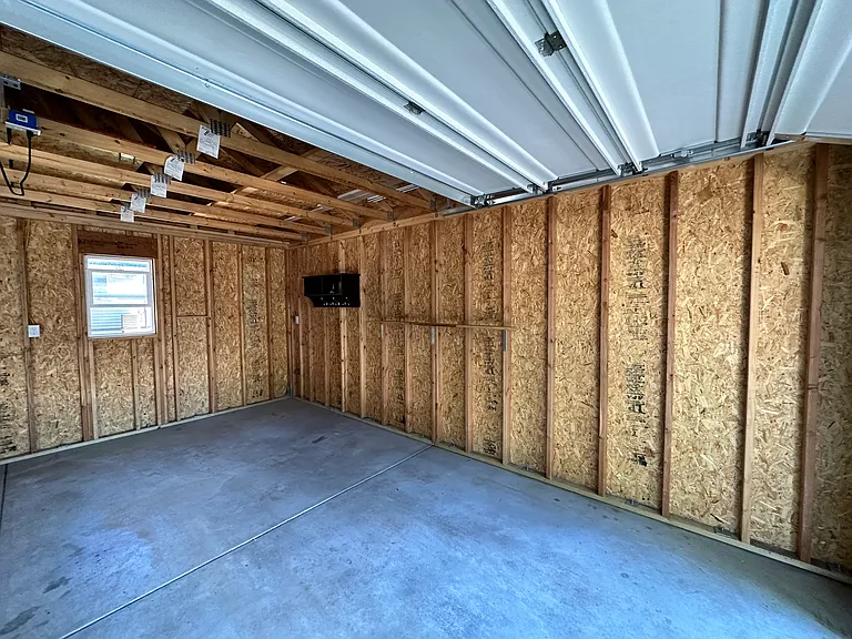 2633 S Race St — Photo 47