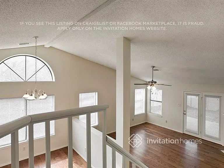 1504 Mountain Side Dr — Photo 4