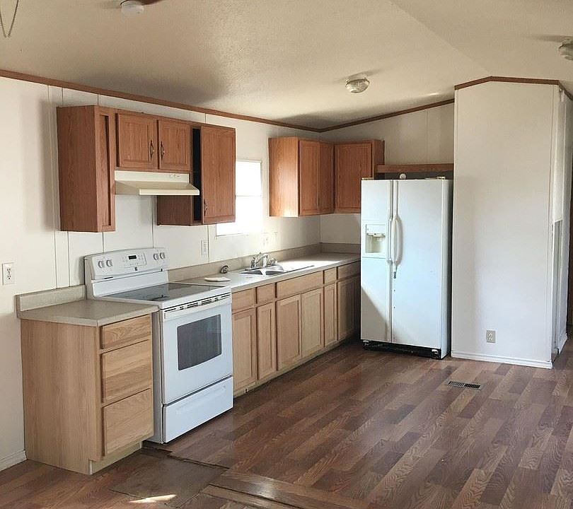 2nd image of 5201 Azle Ave Trlr 5